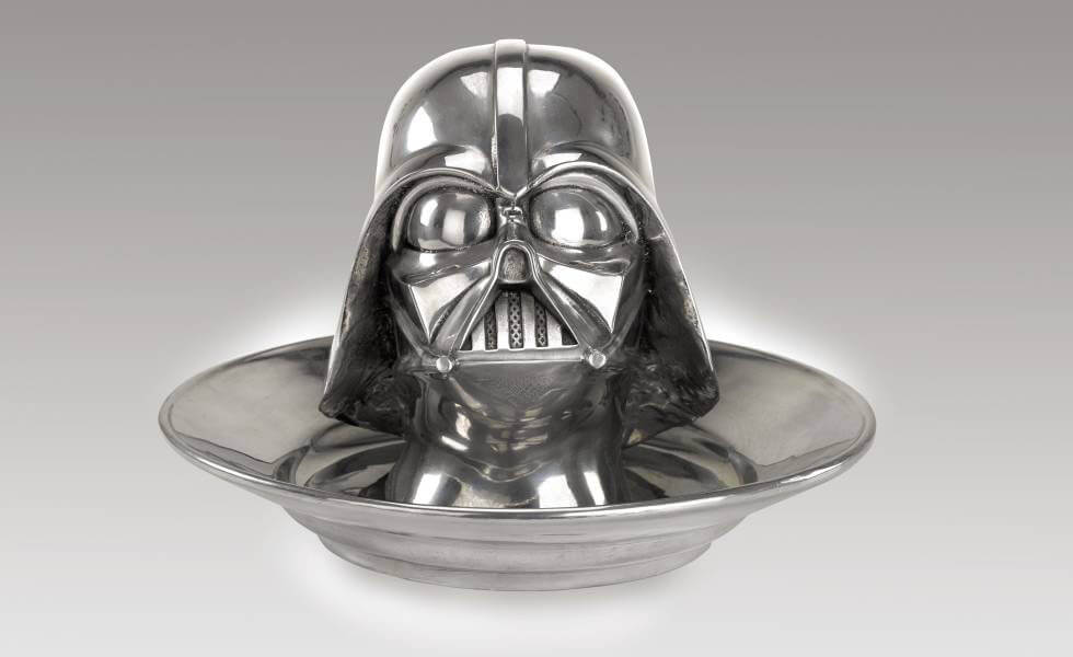  #StarWarsDay: Se subastó el casco imperial original de Star WarsSubtítulo
