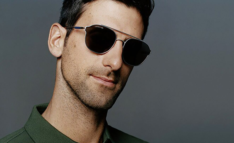  La elegancia deportiva de Novak Djokovic en un par de gafasSubtítulo