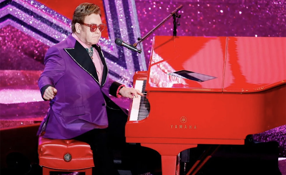  Elton John anuncia nuevas fechas para su giraSubtítulo
