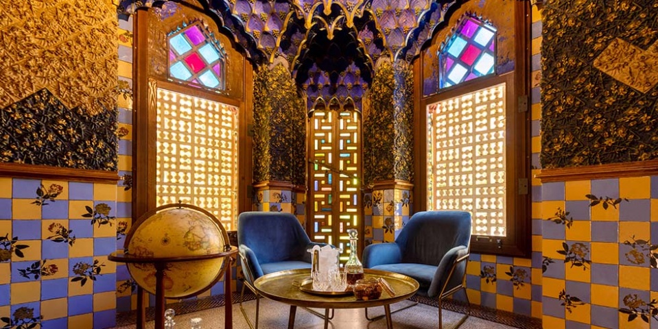 ¿Sabías que te puedes hospedar en la casa de Gaudí?