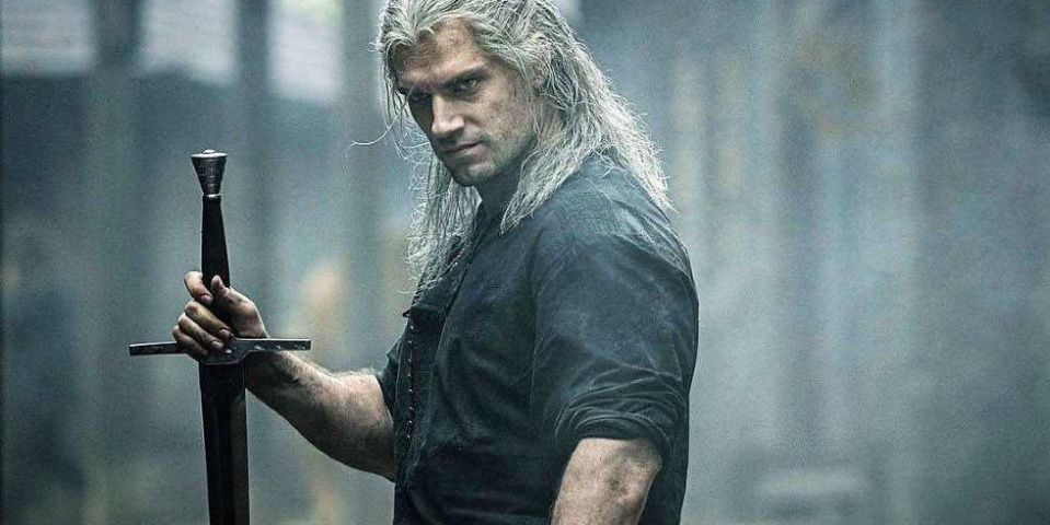 Henry Cavill: "Geralt es el héroe que mejor representa a 2020"